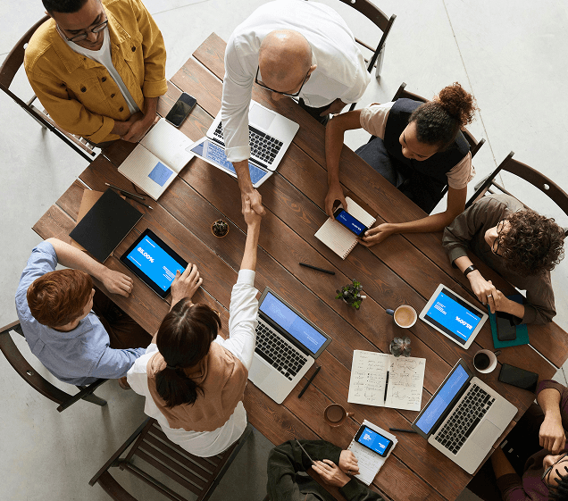 Réunion d'équipe professionnelle
